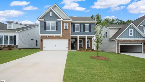 313 Addie Ct, Reidville, SC 29388
