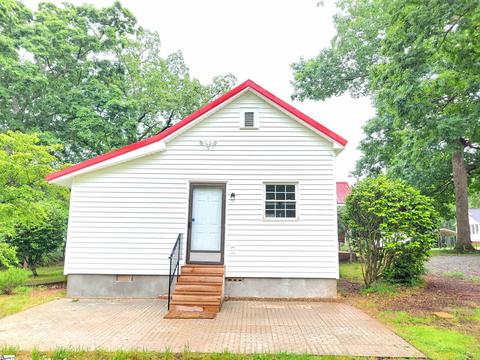 20 Spring St, Pelzer, SC 29669 photo 3