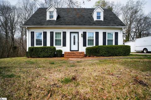 402 Bellingham Ct, Spartanburg, SC 29303