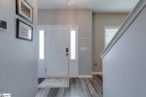 211 E Pyrenees Dr, Lyman, SC 29365 photo 5