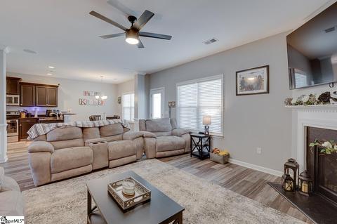 211 E Pyrenees Dr, Lyman, SC 29365 photo 12