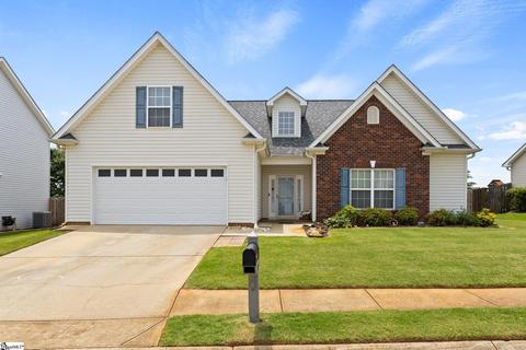 10 Hollander Dr, Taylors, SC 29687