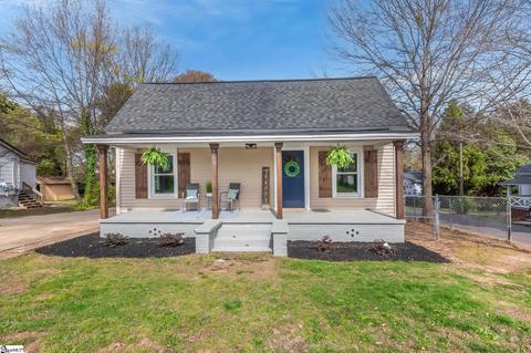 1129 Bennett St, Greenville, SC 29611