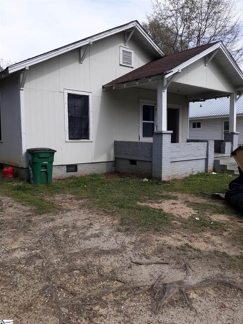 309 Cypress St, Clinton, SC 29325