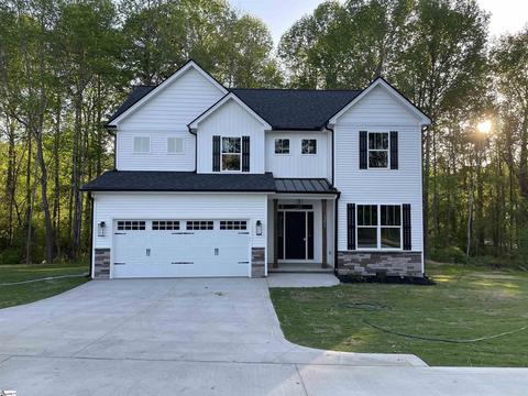 2253 Fews Chapel Rd, Greer, SC 29651