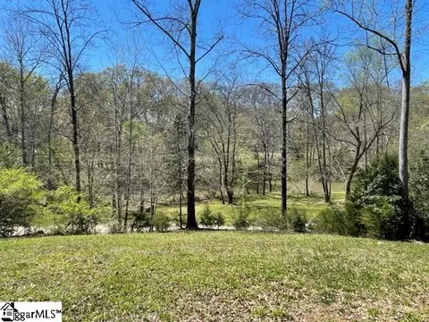 127 Riverlook Ln, Piedmont, SC 29673