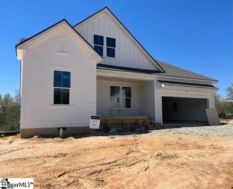528 Tallman Dr, Fountain Inn, SC 29644