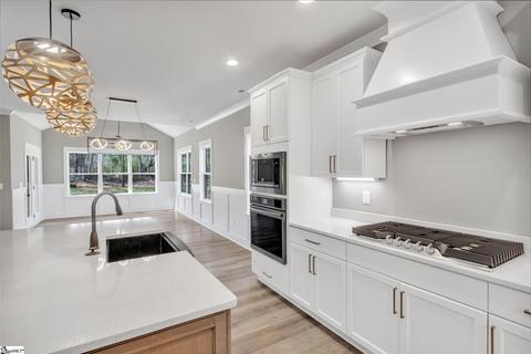 357 Reflection Dr, Lyman, SC 29365 photo 4