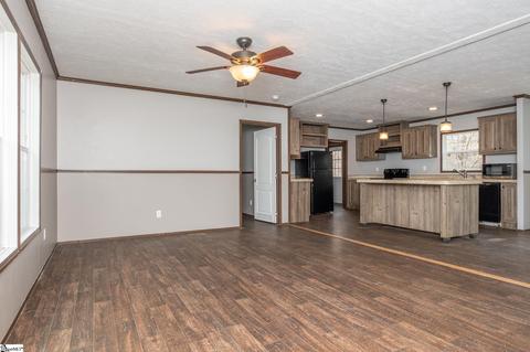407 Fairhaven Dr, Greer, SC 29651 photo 8