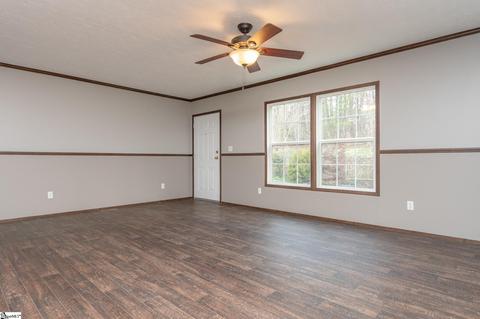 407 Fairhaven Dr, Greer, SC 29651 photo 10