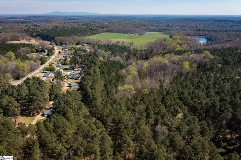 Undisclosed, Easley, SC 29640 photo 12
