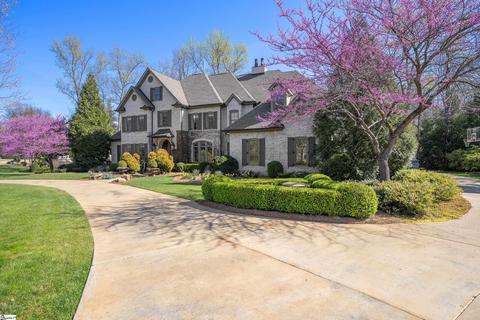 101 Land Grant Dr, Simpsonville, SC 29681