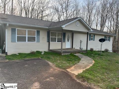 370 Roy West Dr, Columbus, NC 28722