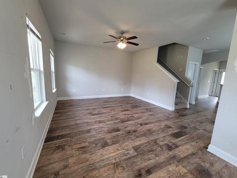 402 Grant St, Easley, SC 29640 photo 2
