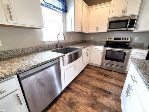 402 Grant St, Easley, SC 29640 photo 6