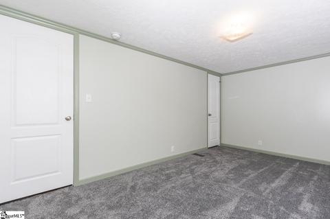187 Dearborn Ln, Easley, SC 29640 photo 12