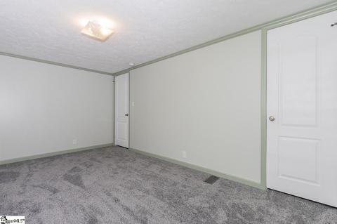 187 Dearborn Ln, Easley, SC 29640 photo 13