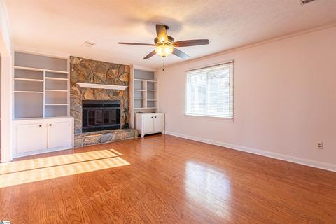 2 Brooks Rd, Mauldin, SC 29662 photo 4