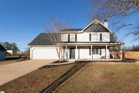2 Brooks Rd, Mauldin, SC 29662 photo 1