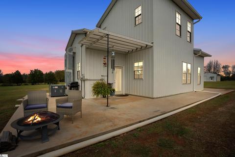 3265 Neely Ferry Rd, Laurens, SC 29360 photo 1
