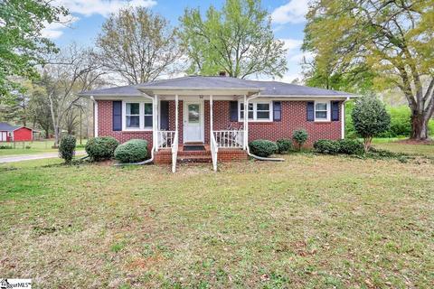 1388 Milford Church Rd, Greer, SC 29651