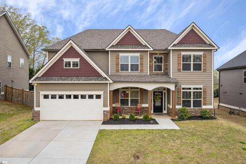 153 Wild Hickory Cir, Easley, SC 29642