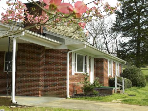 182 De Ann Dr, Pickens, SC 29671