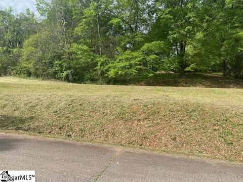 Heard Drive, Greenville, SC 29605