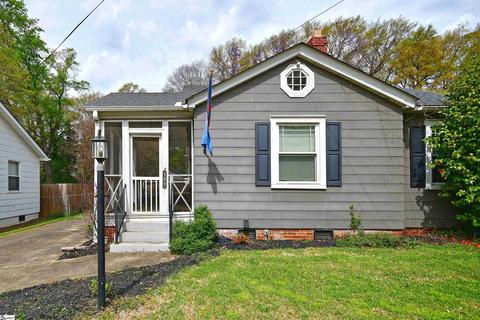 109 Brookway Dr, Greenville, SC 29605