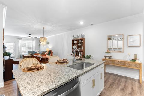 581 Yellow Fox Rd, Greer, SC 29650 photo 9