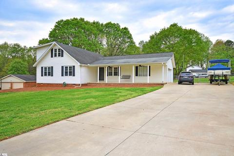 312 S Severn Cir, Easley, SC 29642
