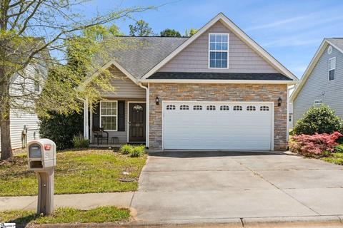 62 Maravista Ave, Greenville, SC 29617