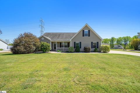 516 Harvest Valley Ct, Spartanburg, SC 29303