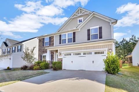 736 Tuckborough St, Greer, SC 29651