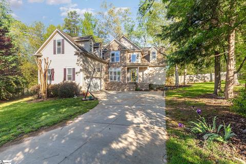 4 Carolina Leaf Ln, Fountain Inn, SC 29644