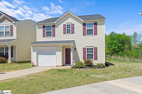 26 Jones Creek Cir, Greer, SC 29650