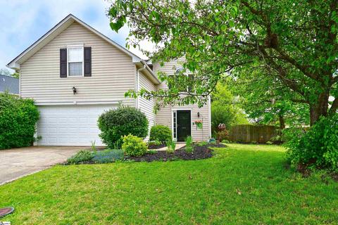 315 Hyde Park Ln, Mauldin, SC 29662