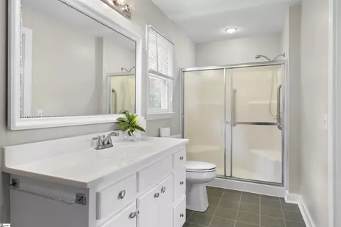 409 N B St, Easley, SC 29640 photo 35