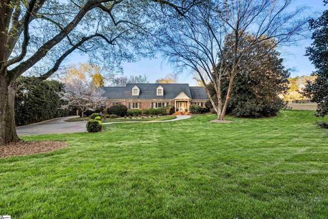 10 Parkins Lake Rd, Greenville, SC 29607