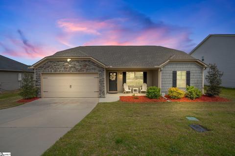 6 Babbling Creek Ct, Fountain Inn, SC 29644