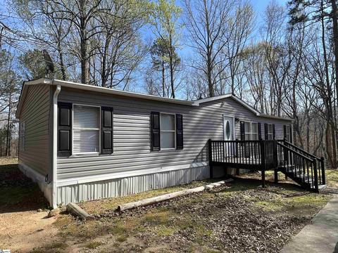 51 Lakeview Rd, Fountain Inn, SC 29644