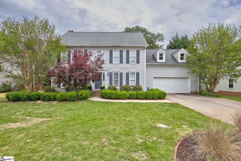 306 Woodway Dr, Greer, SC 29651