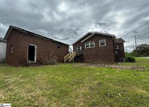 16 Circle St, Ware Shoals, SC 29692 photo 13
