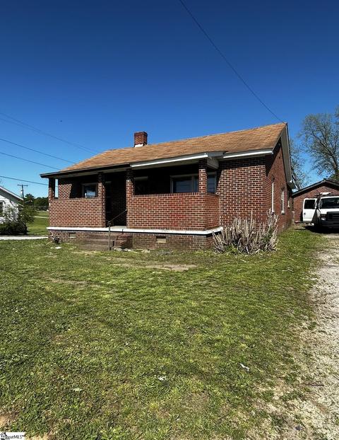 16 Circle St, Ware Shoals, SC 29692 photo 19