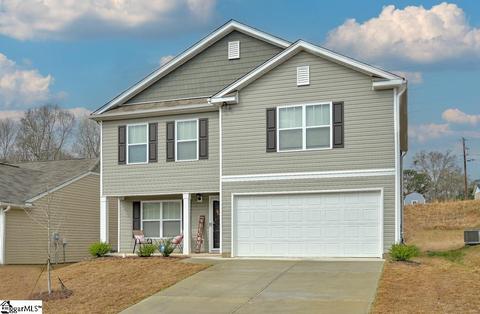 464 Bucky Dr, Woodruff, SC 29388