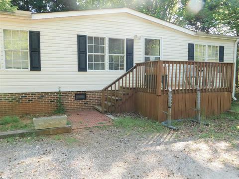 194 Fitts Rd, Greer, SC 29651