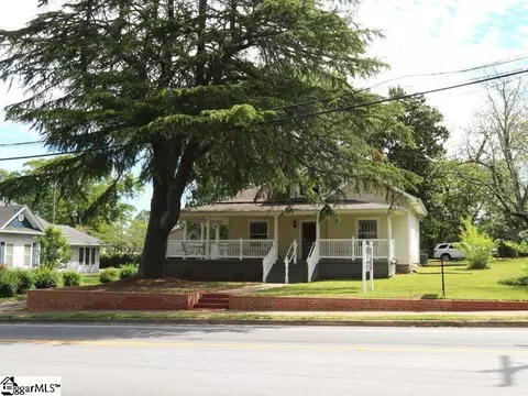 408 N Main St, Greer, SC 29650