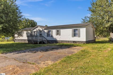 10 Dartmouth Dr, Piedmont, SC 29673