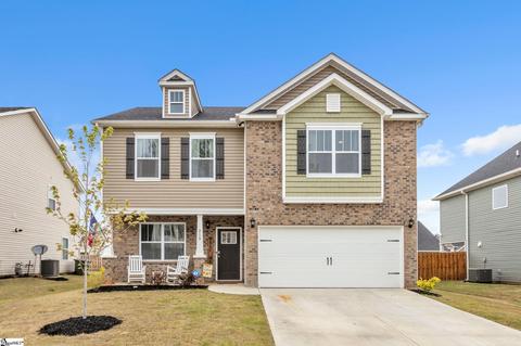 215 Milford Pines Dr, Greenwood, SC 29649