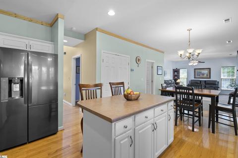 226 Sassafras Dr, Easley, SC 29642 photo 7